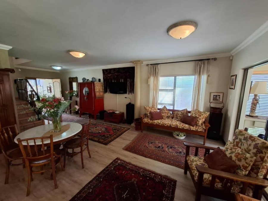 3 Bedroom Property for Sale in Linkside Western Cape